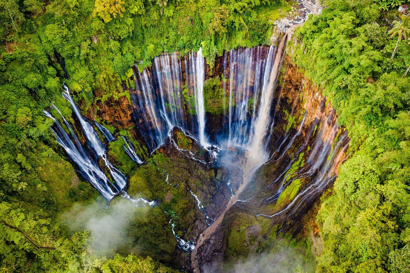 Java Volcano Adventure
